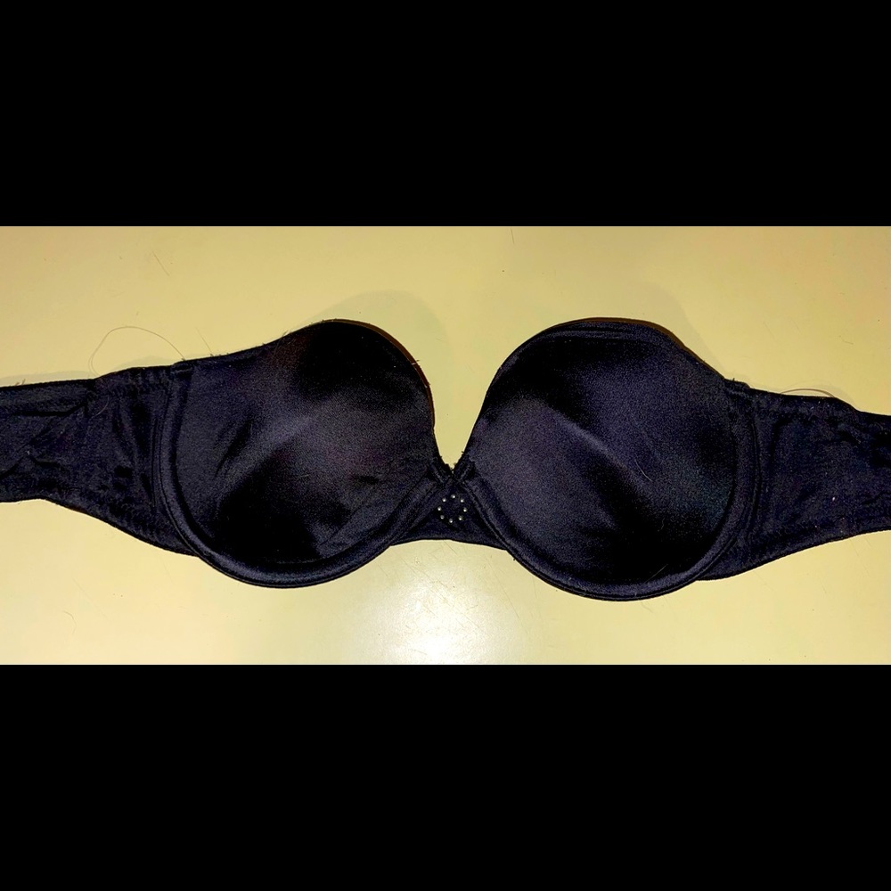 Strapless bra